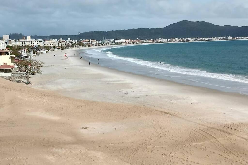Apartamento A 200M Da Praia Ingleses, Predio Com Piscina ฟลอเรียนอโปลิส ภายนอก รูปภาพ